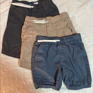 Old Navy Relaxed Fit Black and Tan Shorts with Drawstring Waist